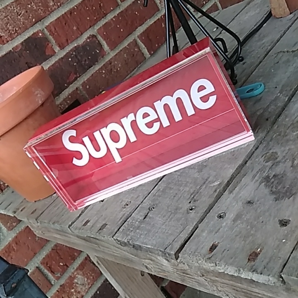Supreme Glass Box box logo red container removable Glass top HEAVY NWOY
